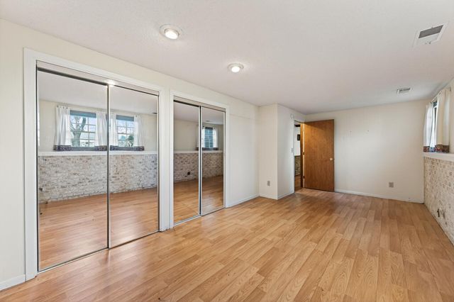 10161 Uplander Street NW, Coon Rapids, MN 55433