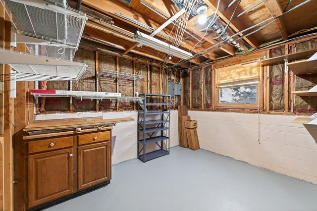 10161 Uplander Street NW, Coon Rapids, MN 55433