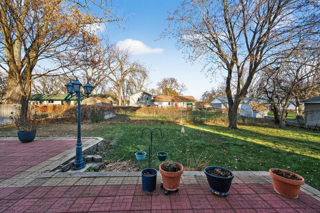 10161 Uplander Street NW, Coon Rapids, MN 55433