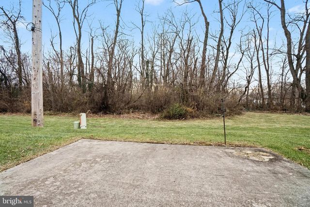 722 FIRESIDE DRIVE, Shippensburg, PA 17257