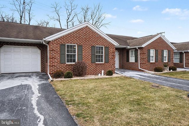 722 FIRESIDE DRIVE, Shippensburg, PA 17257