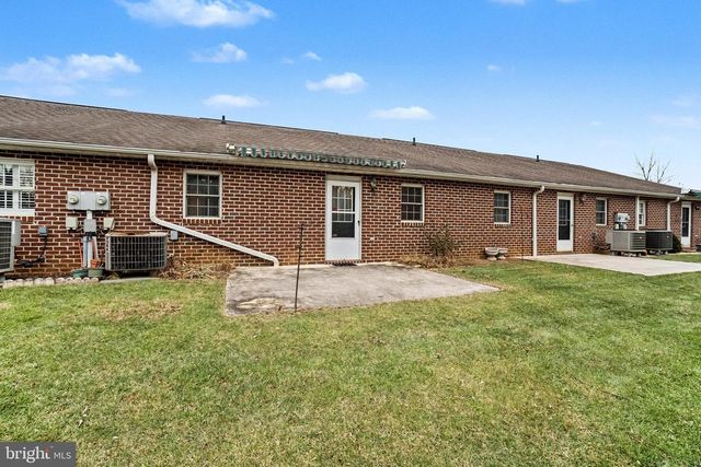 722 FIRESIDE DRIVE, Shippensburg, PA 17257