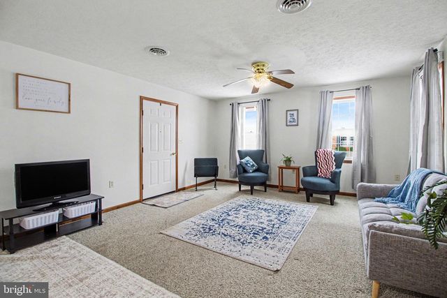 722 FIRESIDE DRIVE, Shippensburg, PA 17257