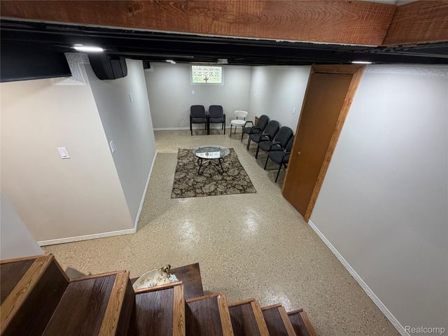 8923 Hartwell Street, Detroit, MI 48228