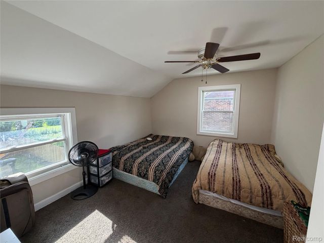 8923 Hartwell Street, Detroit, MI 48228