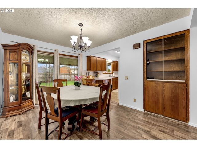 4304 MCCALLISTER Pl, Washougal, WA 98671