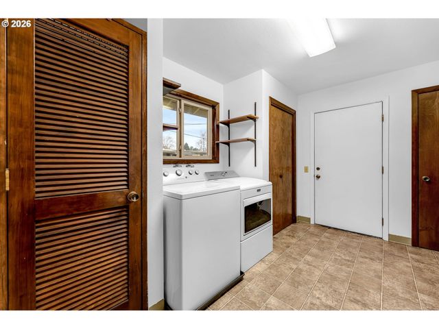 4304 MCCALLISTER Pl, Washougal, WA 98671