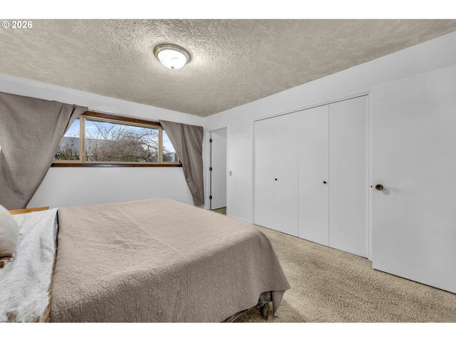 4304 MCCALLISTER Pl, Washougal, WA 98671