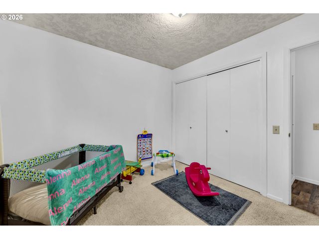 4304 MCCALLISTER Pl, Washougal, WA 98671