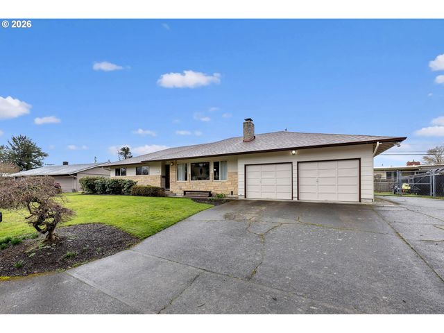 4304 MCCALLISTER Pl, Washougal, WA 98671