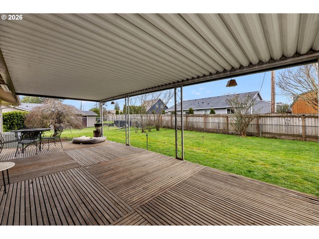 4304 MCCALLISTER Pl, Washougal, WA 98671