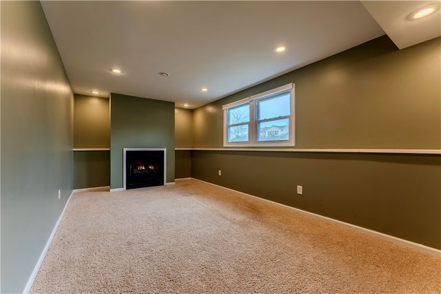 17 Saveria Drive, Parma, NY 14468