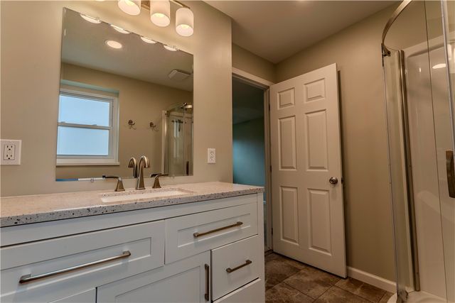 17 Saveria Drive, Parma, NY 14468