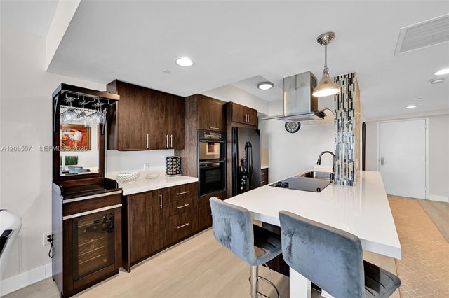 1850 S Ocean Dr 1907, Hallandale Beach, FL 33009
