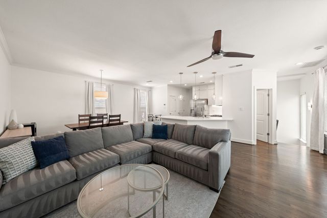 4039 Congress Avenue 201, Dallas, TX 75219