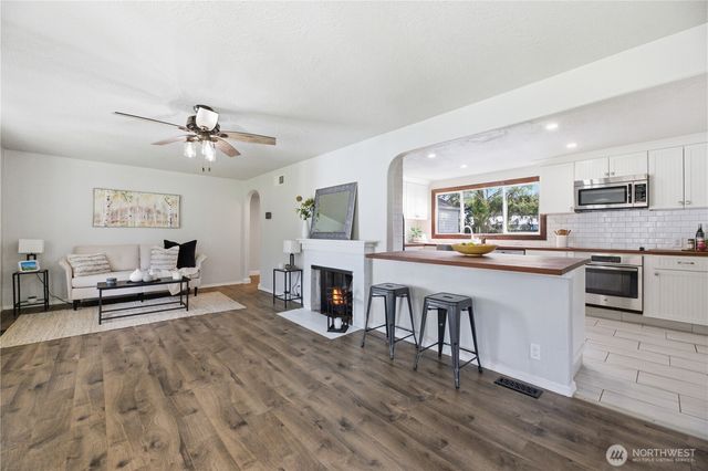 12527 Glenwood Avenue SW, Lakewood, WA 98499