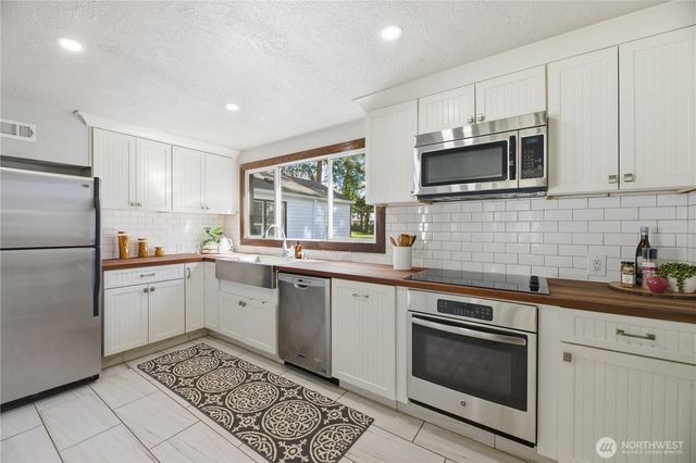 12527 Glenwood Avenue SW, Lakewood, WA 98499