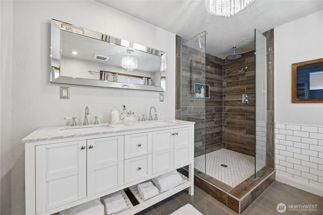 12527 Glenwood Avenue SW, Lakewood, WA 98499