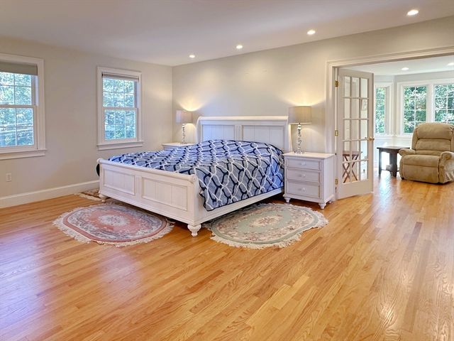 11 Oakland St, Lexington, MA 02420