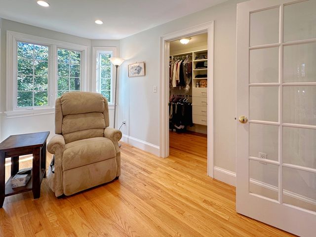 11 Oakland St, Lexington, MA 02420