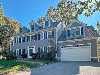 11 Oakland St, Lexington, MA 02420