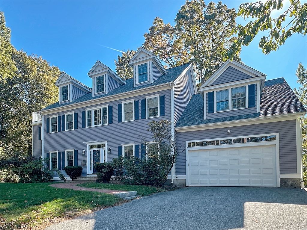 11 Oakland St, Lexington, MA 02420