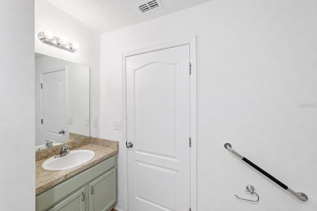 621 CHATHAM WALK DRIVE, Ruskin, FL 33570