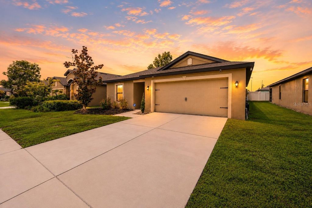 621 CHATHAM WALK DRIVE, Ruskin, FL 33570