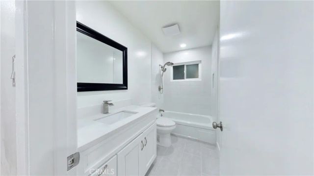 2315 E Alden, Anaheim, CA 92806