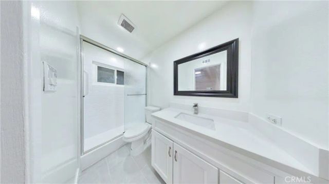 2315 E Alden, Anaheim, CA 92806