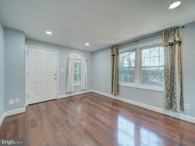 2508 FLEMING ST, Alexandria, VA 22306