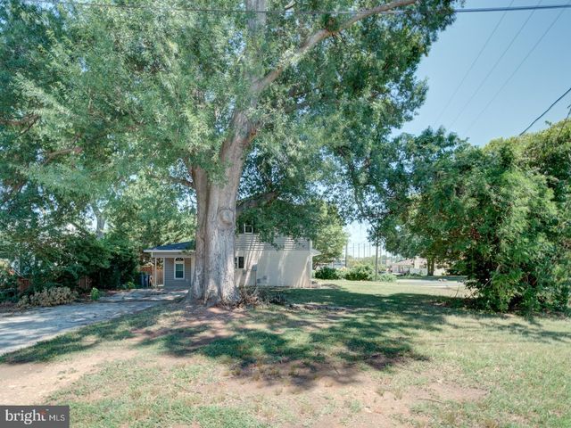 2508 FLEMING ST, Alexandria, VA 22306