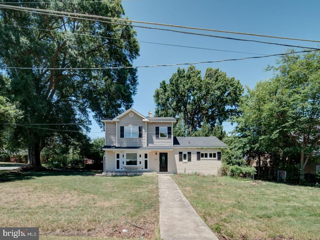 2508 FLEMING ST, Alexandria, VA 22306