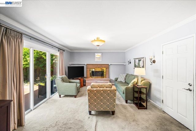748 Cornell Dr, Santa Clara, CA 95051