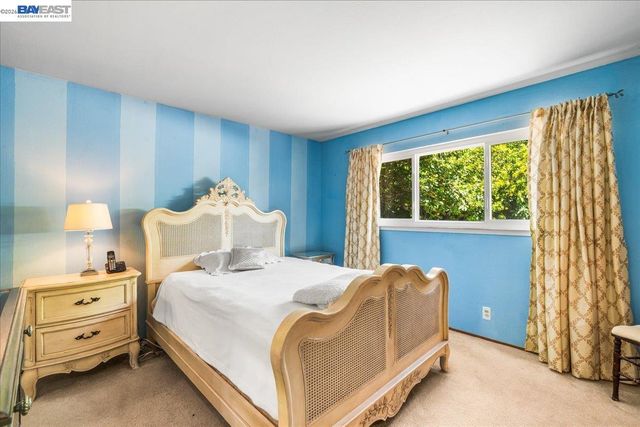 748 Cornell Dr, Santa Clara, CA 95051