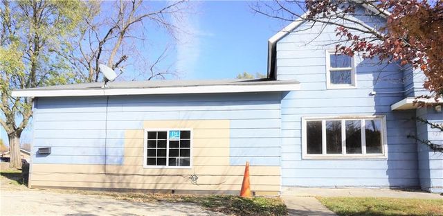 523 S 2nd Street, Winterset, IA 50273