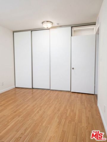 9221 Charleville Boulevard C, Beverly Hills, CA 90212