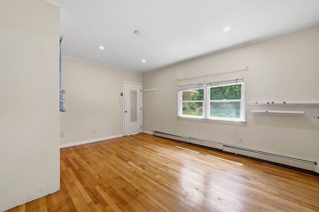 70 Muller Rd, Burlington, MA 01803
