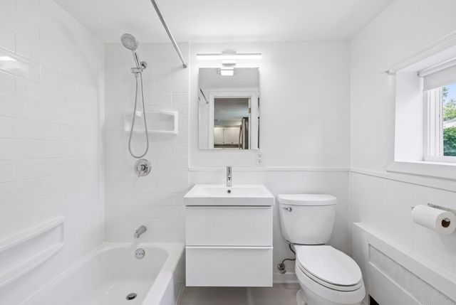 70 Muller Rd, Burlington, MA 01803