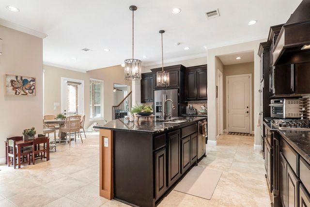 42 Sundown Ridge Place, Tomball, TX 77375