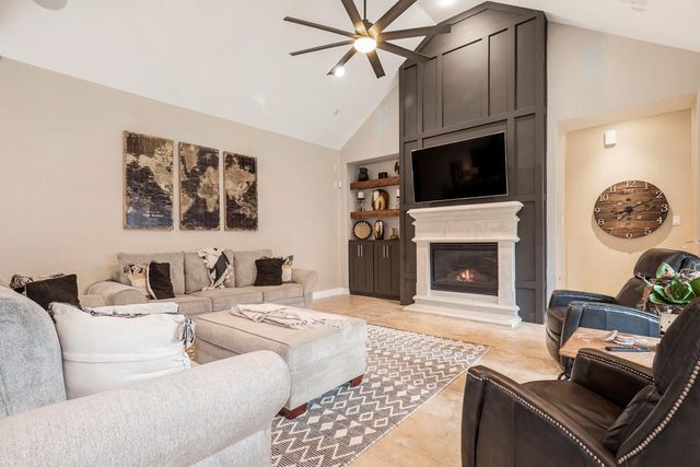 42 Sundown Ridge Place, Tomball, TX 77375