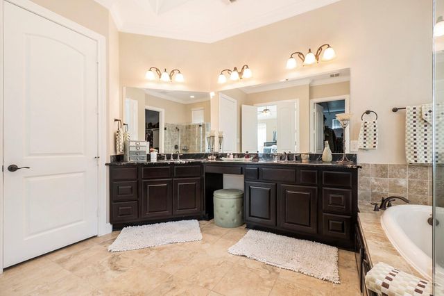 42 Sundown Ridge Place, Tomball, TX 77375