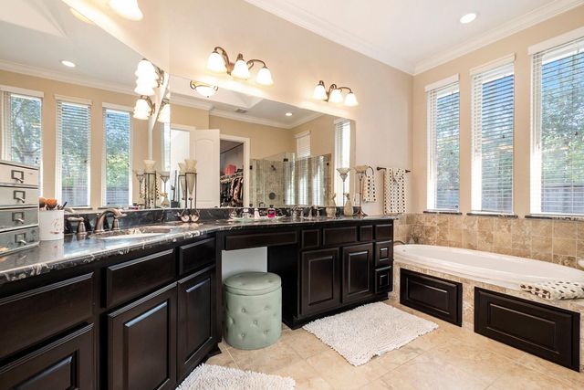 42 Sundown Ridge Place, Tomball, TX 77375