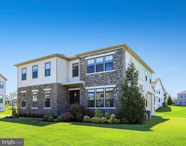24935 FLAMING TREE CT, Aldie, VA 20105
