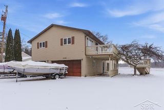 4848 N Verity Court, Sanford, MI 48657