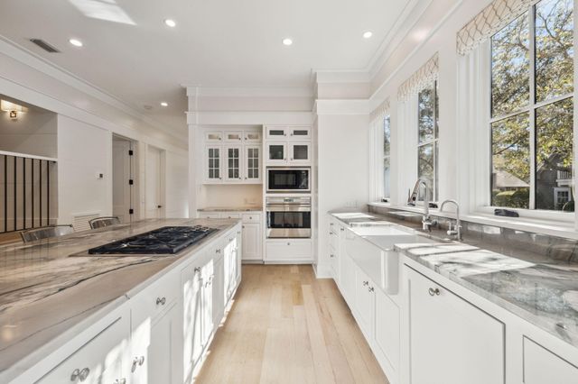 254 E Yacht Pond Lane, Watersound, FL 32461