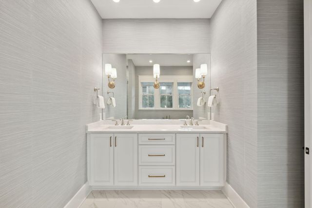 254 E Yacht Pond Lane, Watersound, FL 32461