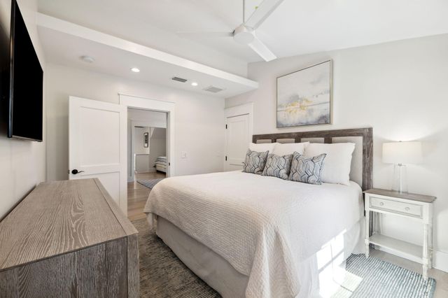 254 E Yacht Pond Lane, Watersound, FL 32461