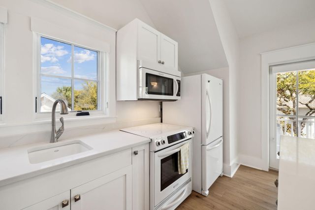 254 E Yacht Pond Lane, Watersound, FL 32461