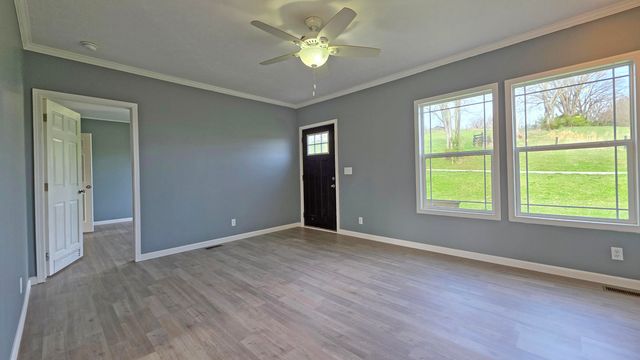 6350 Harmons Lick Road, Paint Lick, KY 40461